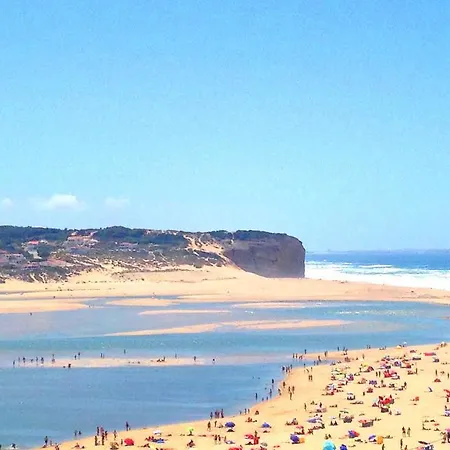 בית נופש Casa Encosta Da Lagoa פוז דו ארליו